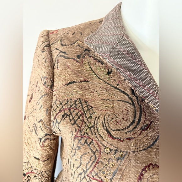 Harve Benard Brown Cropped Blazer with Snakeskin Print - Picture 7 of 12